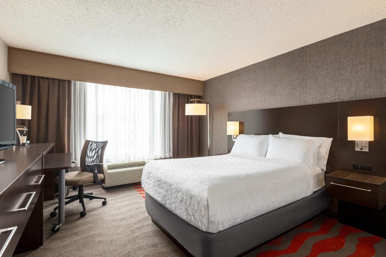Holiday Inn Boston - Cambridge Area By Ihg Somerville Exterior foto