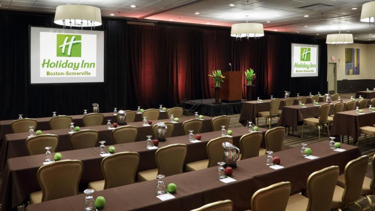 Holiday Inn Boston - Cambridge Area By Ihg Somerville Exterior foto