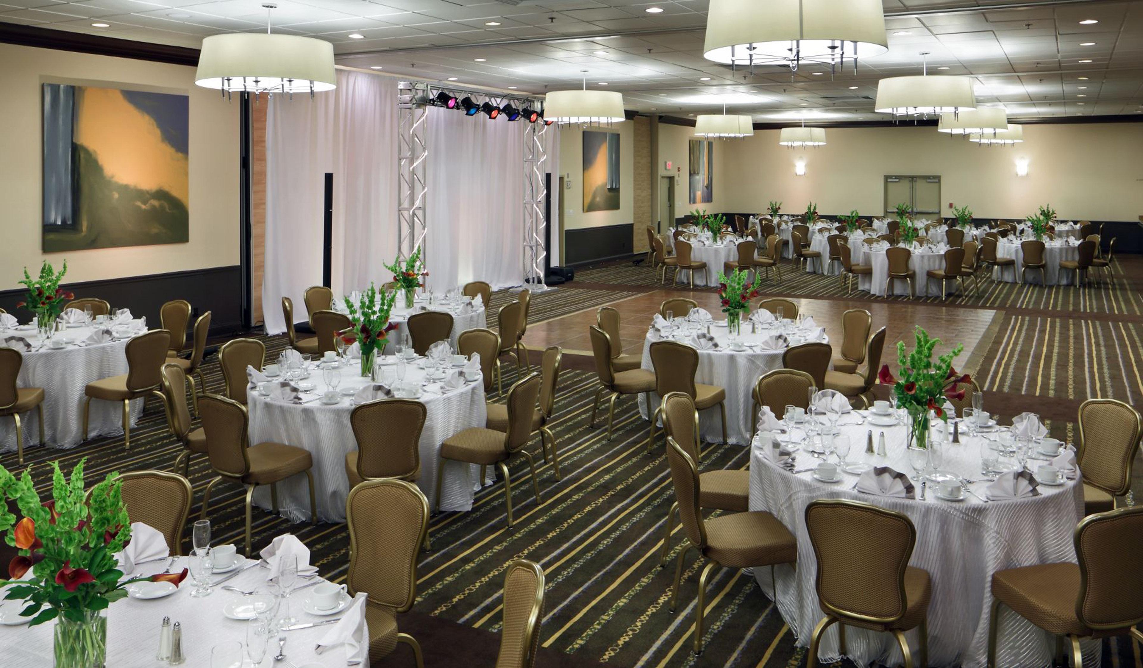 Holiday Inn Boston - Cambridge Area By Ihg Somerville Exterior foto