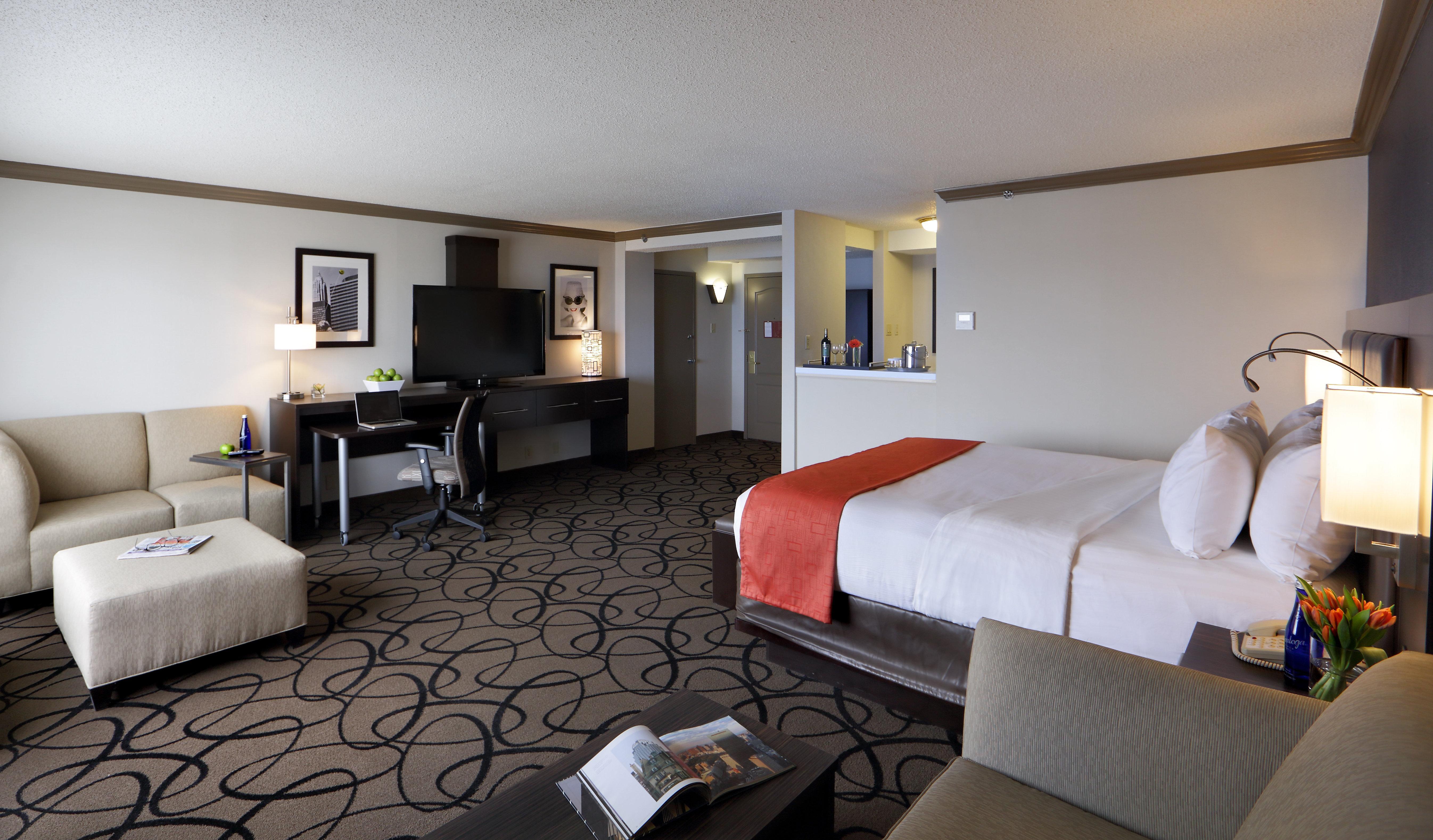 Holiday Inn Boston - Cambridge Area By Ihg Somerville Exterior foto